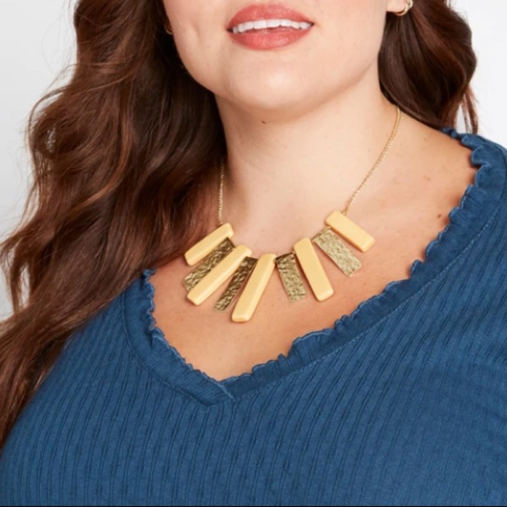ModCloth statement necklace